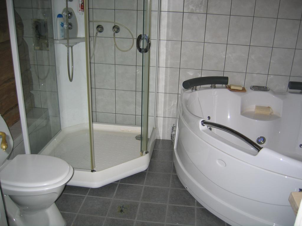 Kartveit Gjestetun Manger Bagian luar foto